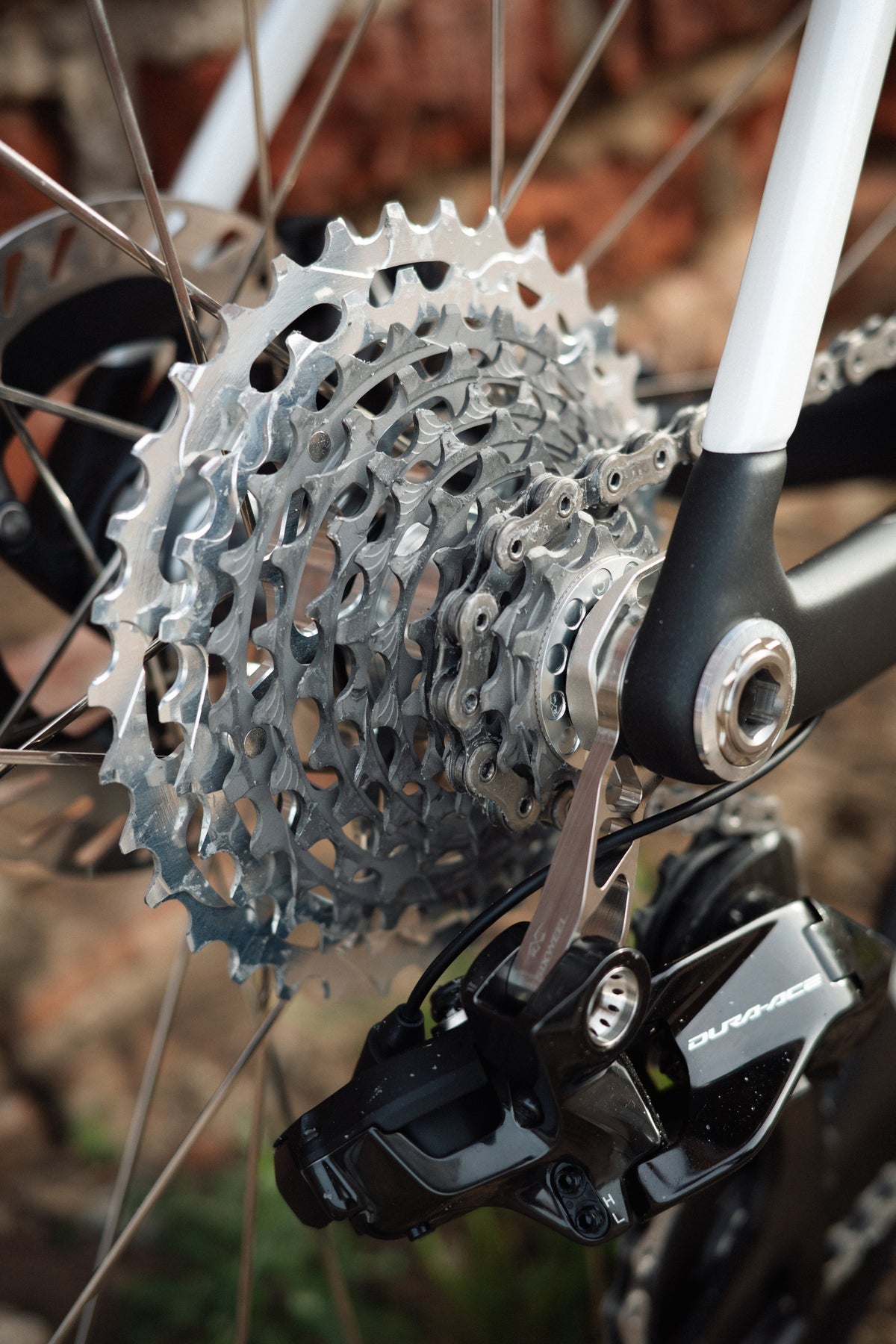 Sixweel Titanium RD Hanger