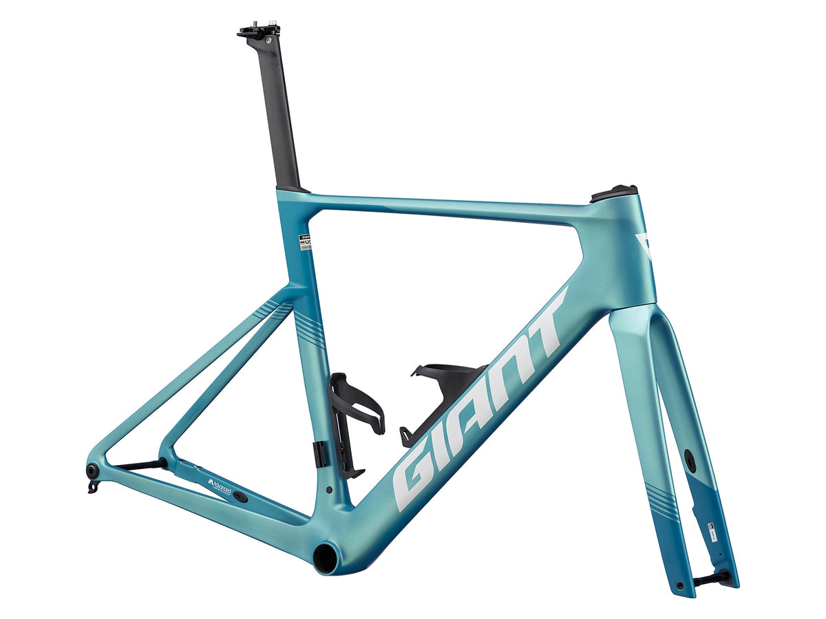 Giant 2027 Propel Advanced Pro Frameset